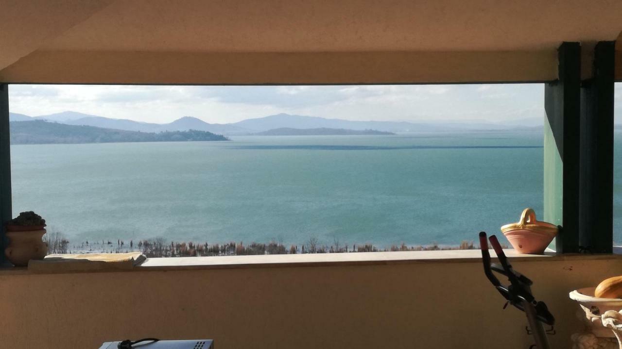 باسّينيانو سول تْرازي B&B Torre Del Lago Trasimeno المظهر الخارجي الصورة