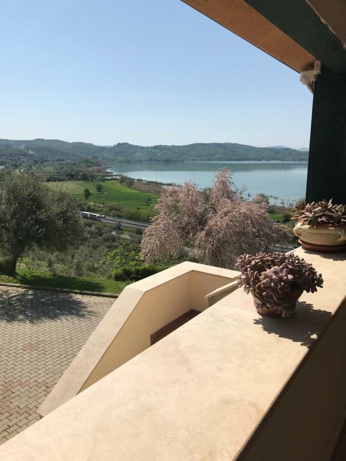 باسّينيانو سول تْرازي B&B Torre Del Lago Trasimeno المظهر الخارجي الصورة