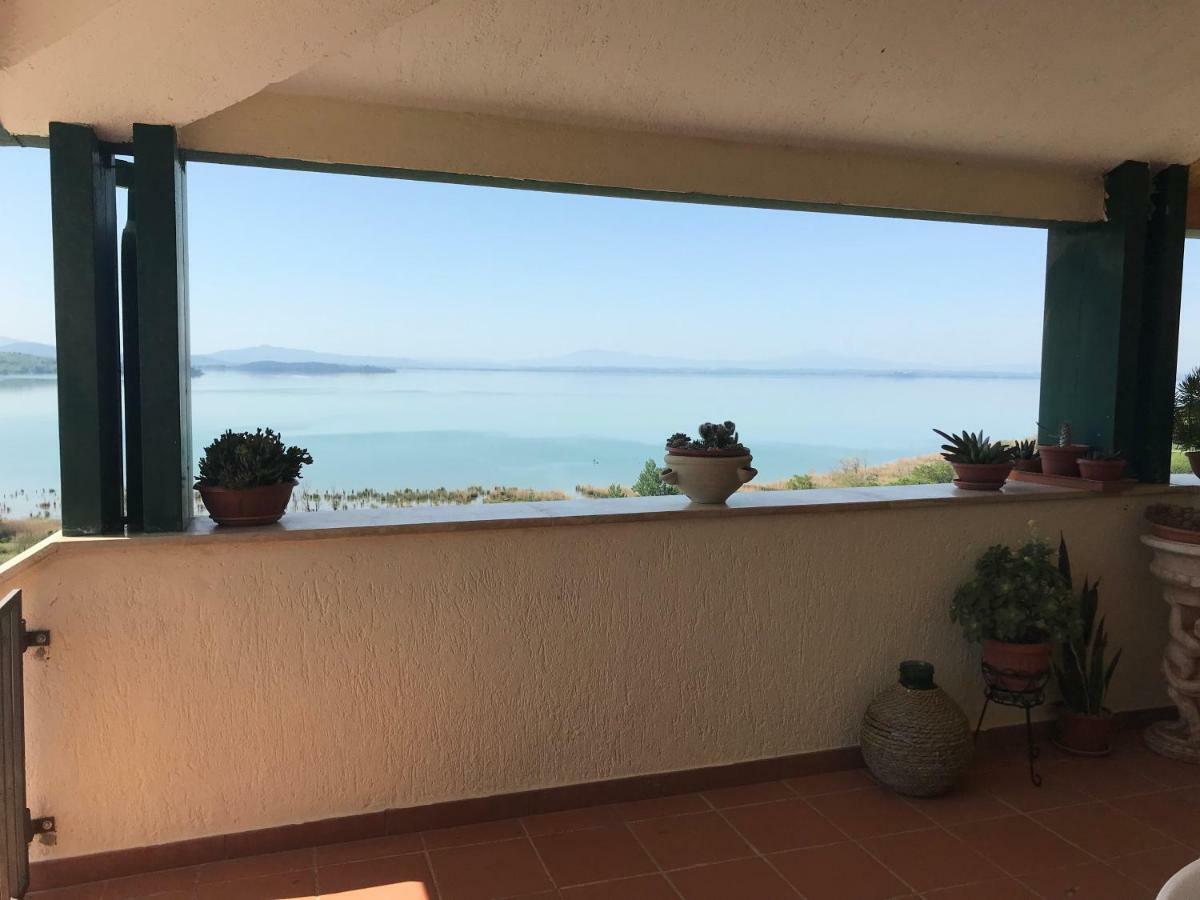باسّينيانو سول تْرازي B&B Torre Del Lago Trasimeno المظهر الخارجي الصورة